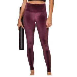 Lululemon Women's Burgundy High-Waisted Leggings